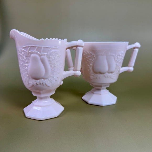 Jeannette Shell Pink Milk Glass Sugar & Creamer | BALT Pear Pattern - Picture 7 of 16